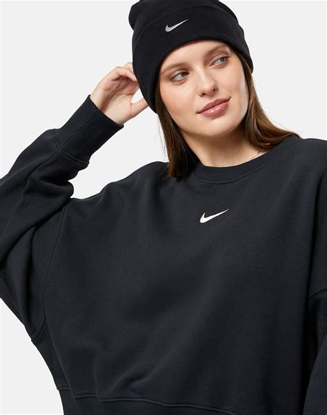 nike phoenix fleece.